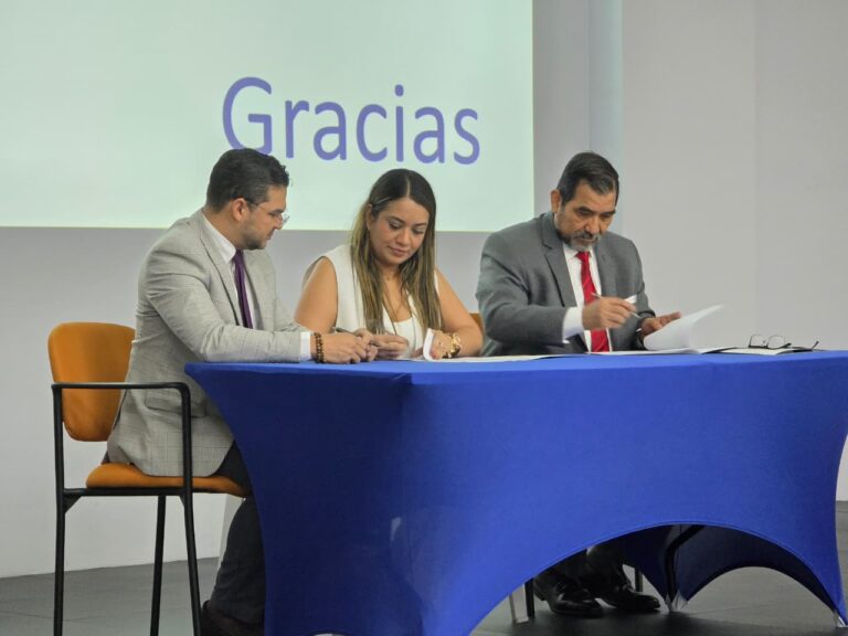 Red Colombiana de Posgrados firma convenio marco de cooperación para fortalecer la educación superior